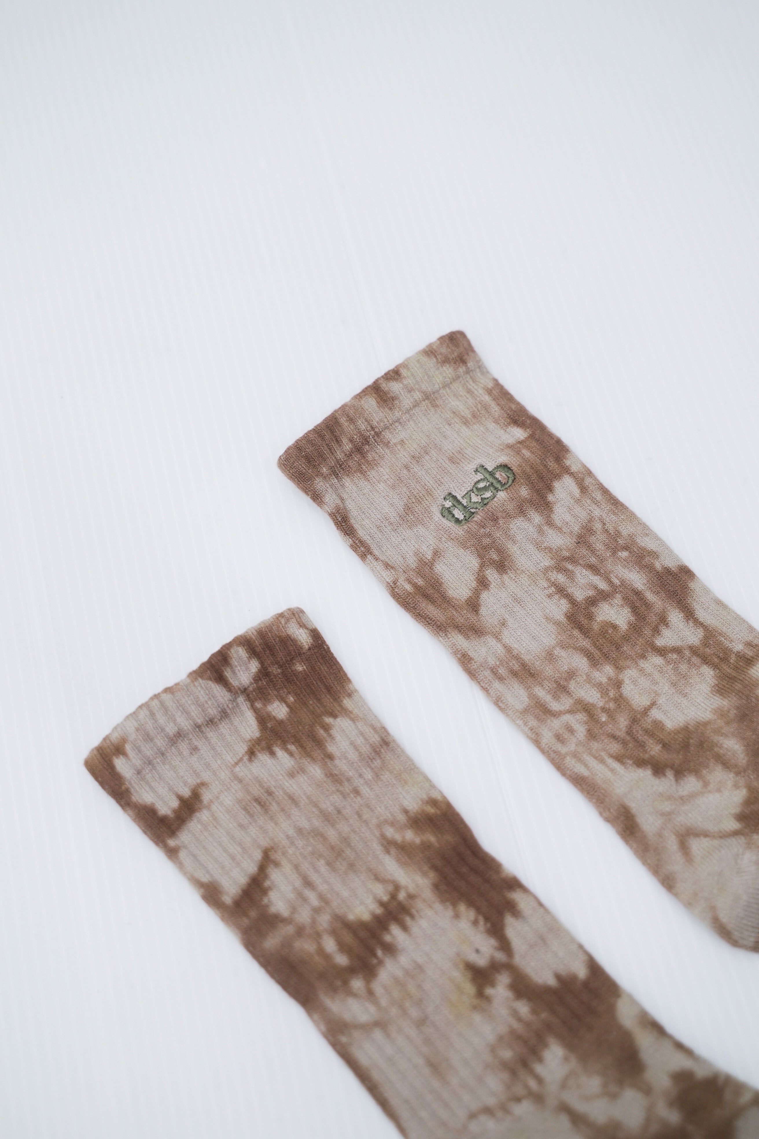 brown tie dye socks