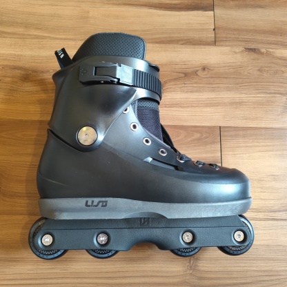 USD - Sway Chess Black Aggressive Inline Skates
