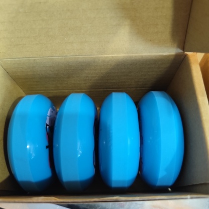 LFTOVRS - Azure 60mm/92a Tuppercore Aggressive Inline Skate Wheels