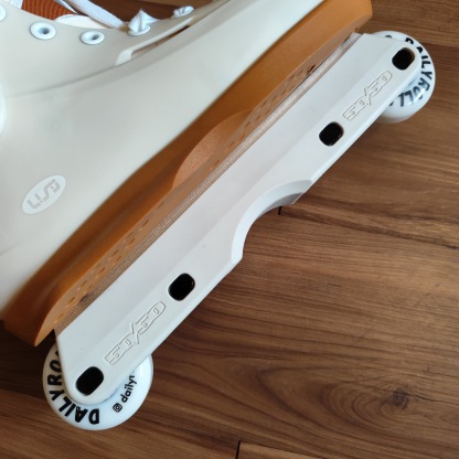 USD - Sway Witzemann Aggressive Inline Skates (Tuned By Mei Mei: EU41-42 / 50/50 & Daily Rollin)