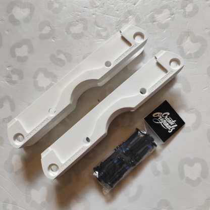 CREATE ORIGINALS - Naked (Black / White) UFS Aggressive Inline Skate Frames