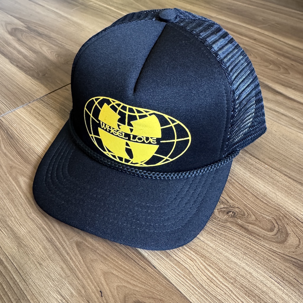 WHEEL LOVE - Wu Yellow Short Brim Trucker Cap