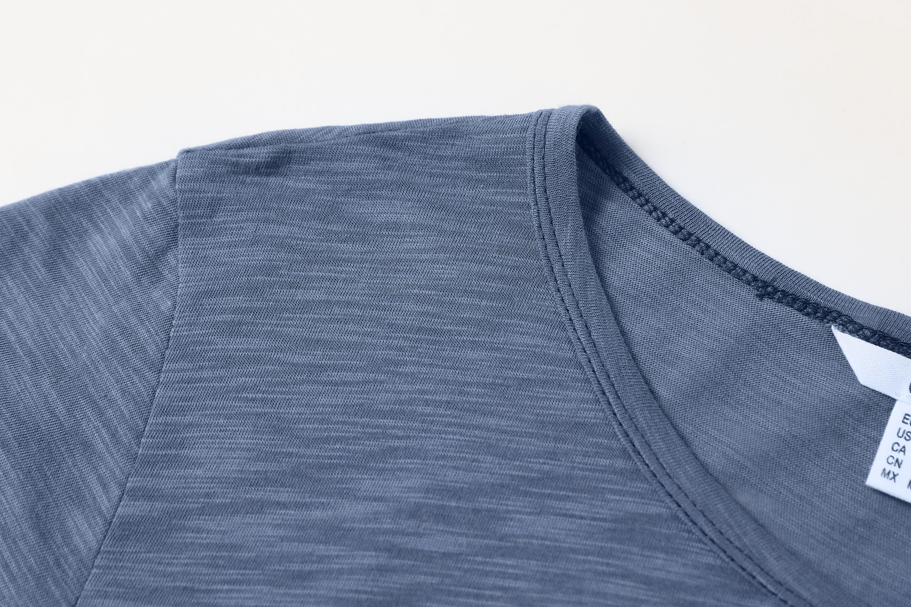 Ladies'  crew-neck short-sleeved T-shirt