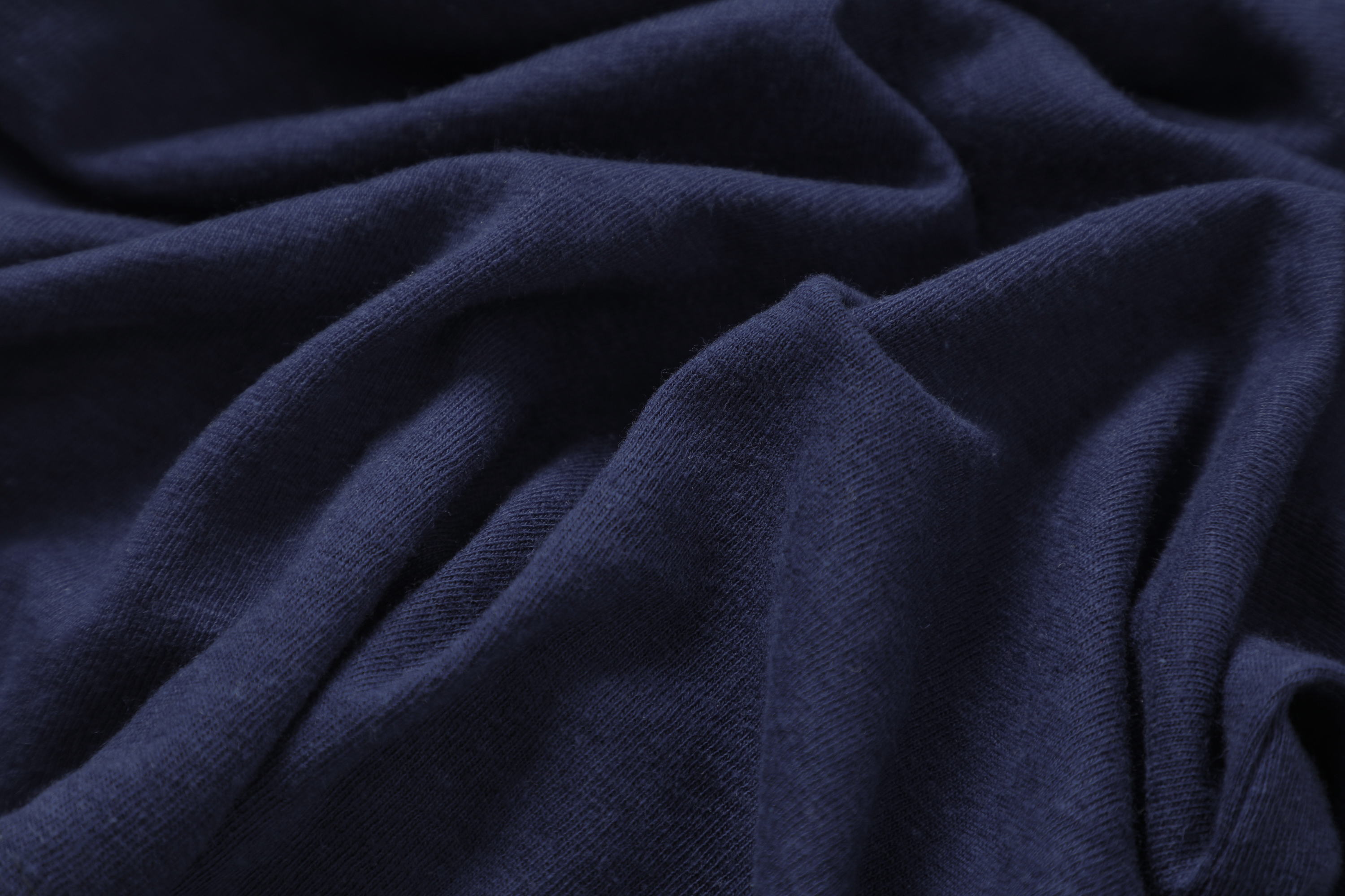 Blue short-sleeved T-shirt