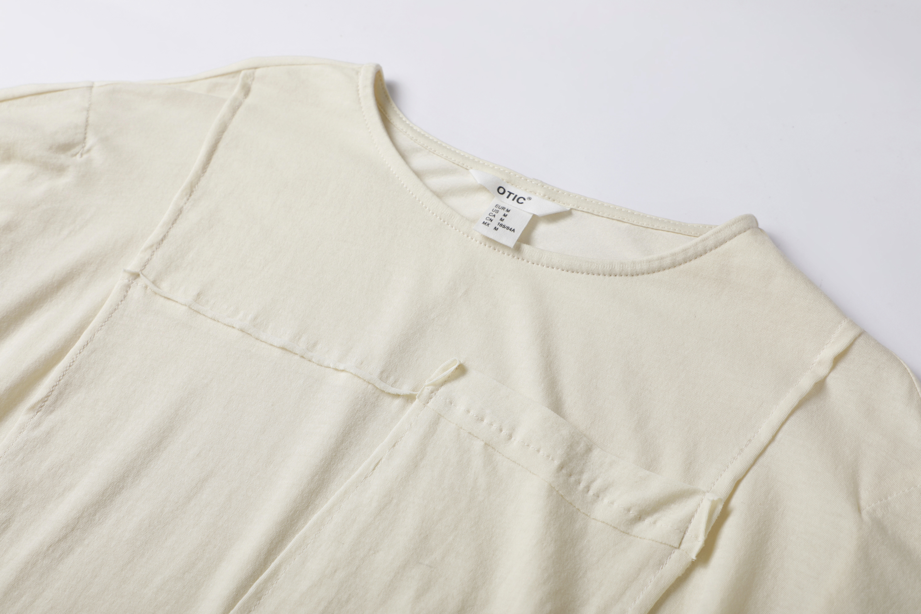 Ladies' pocket short sleeve 