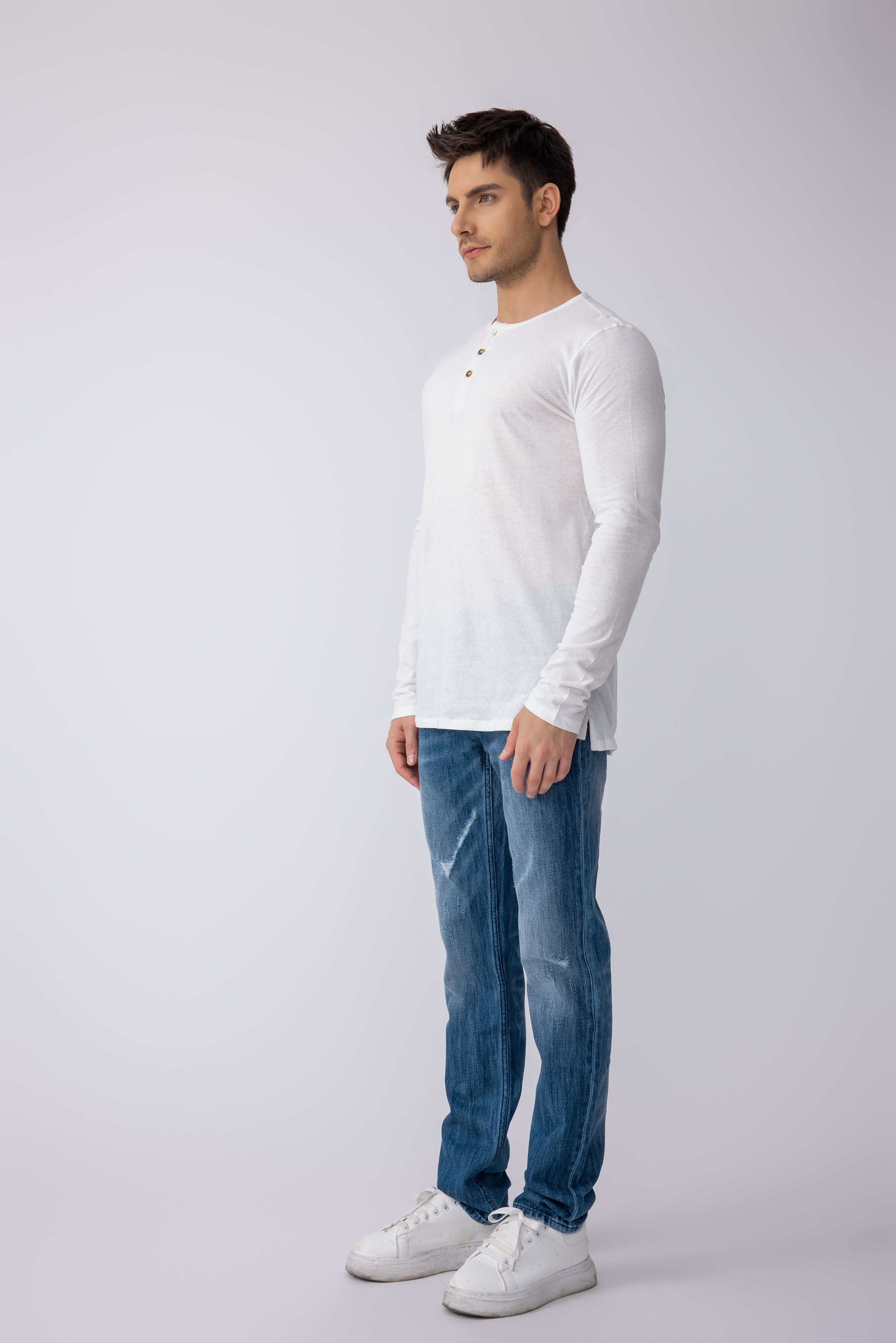 Men's Long Sleeved Clothing