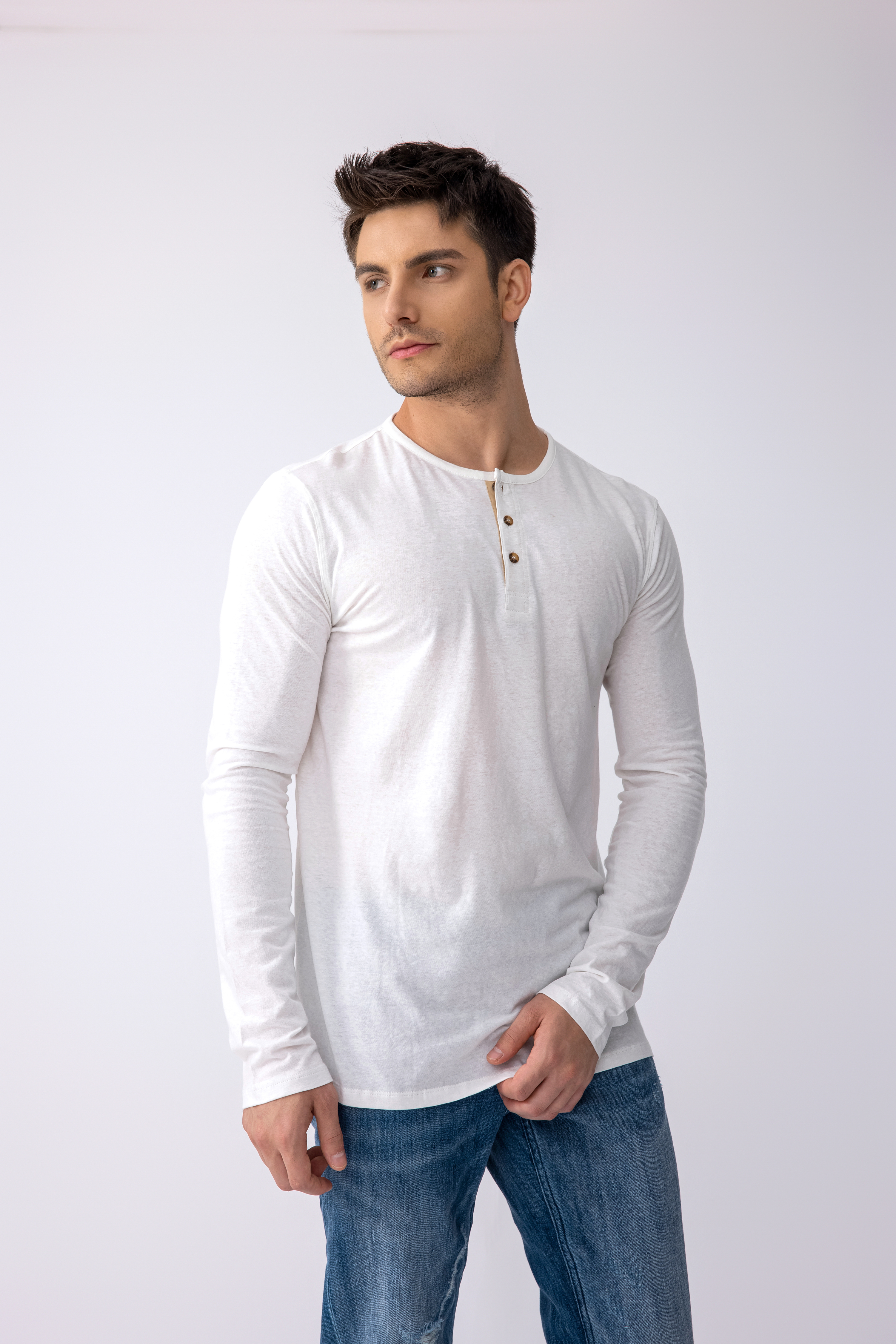 Men's Long Sleeved Clothing