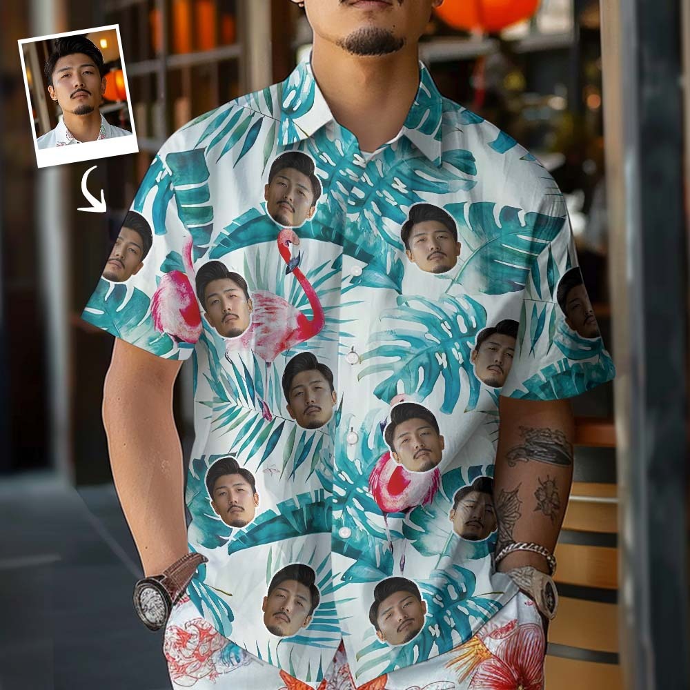 カスタムフェイスアロハシャツ - 写真入れ可能な男性用サマーフラミンゴと葉柄アロハシャツギフト