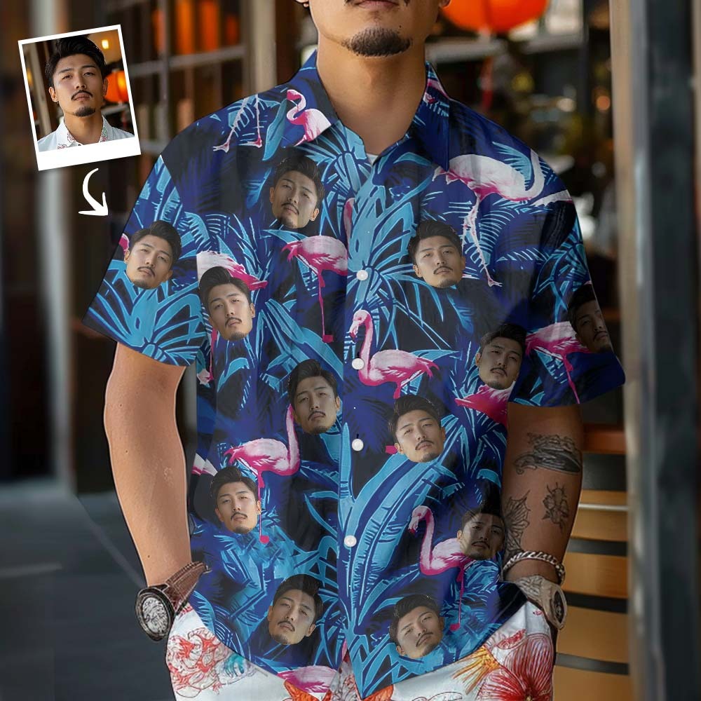 カスタムフェイスアロハシャツ - 写真入れ可能な男性用紺色フラミンゴ柄アロハシャツギフト