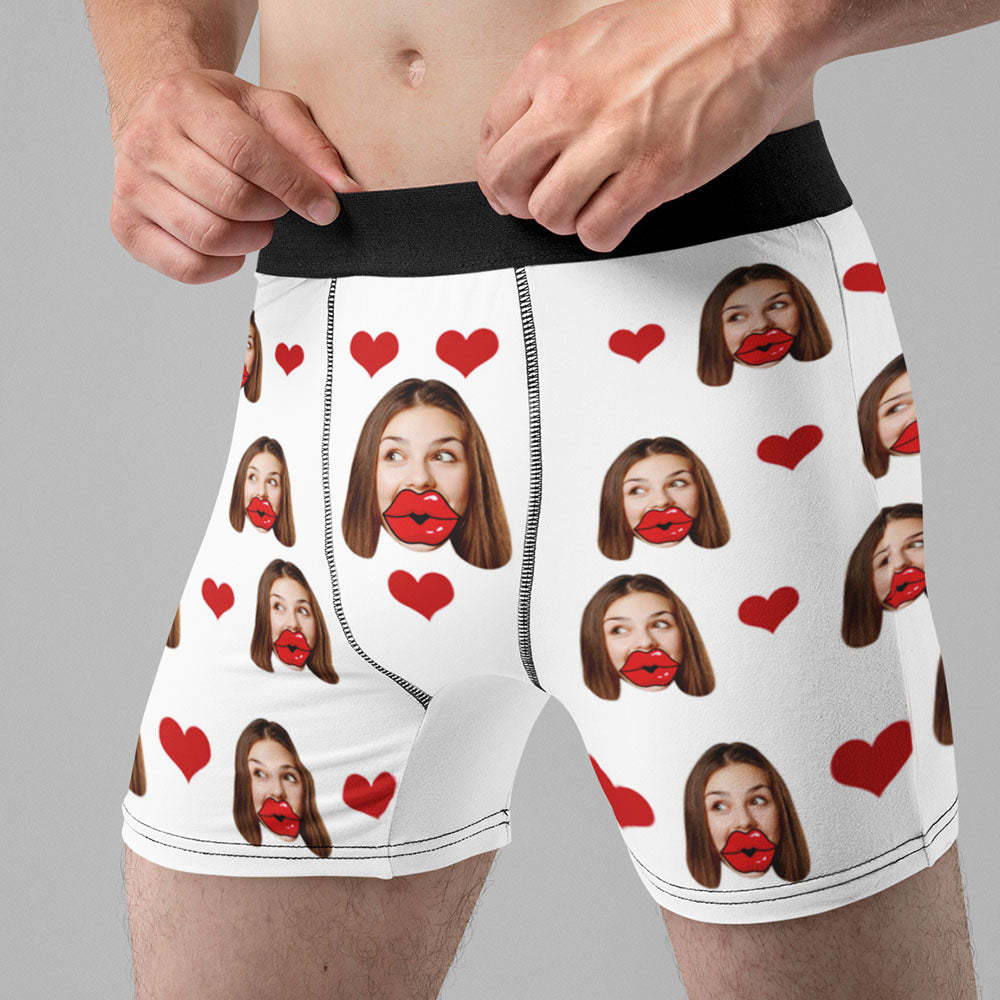 カスタムフェイス男性用ボクサー-写真入れ可能な赤い唇とハート柄の面しろボクサーパンツ彼氏へのバレンタインデーギフト
