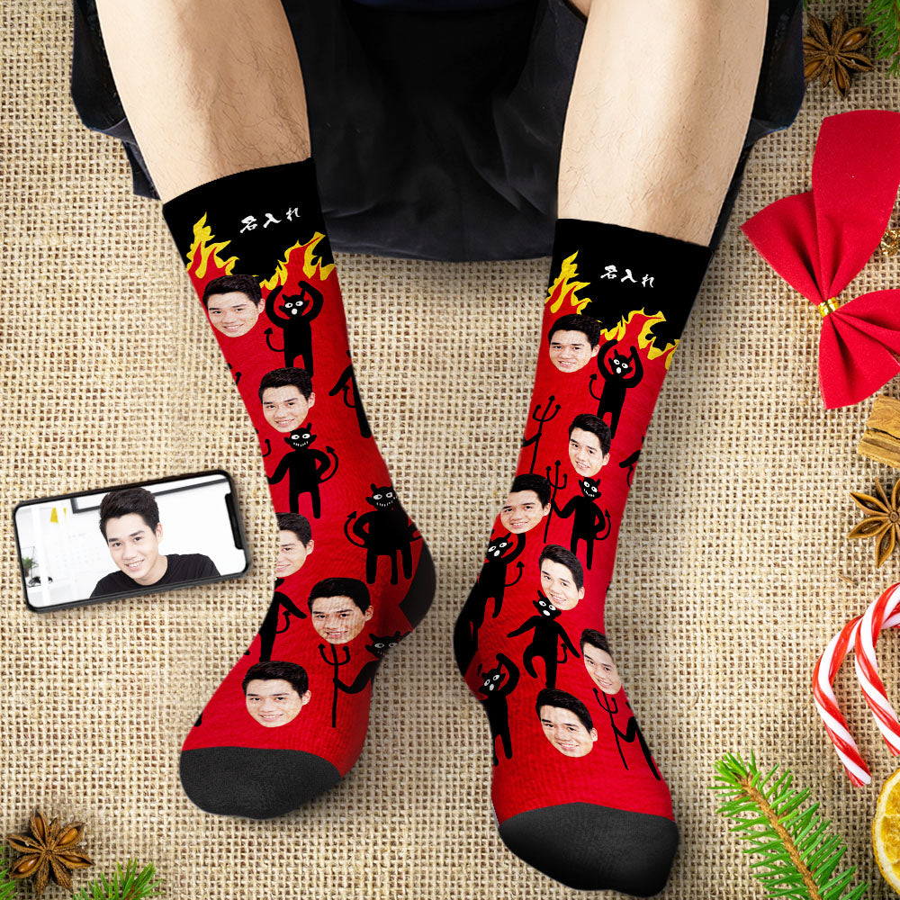 カスタムフェイスソックス-写真入れ名入れ可能な面白い宇宙飛行士とロケット柄のオリジナル靴下プレゼント