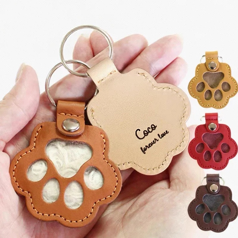 ペットの毛のキーホルダー パーソナライズされた革の記念品 犬の毛皮の思い出の保管に