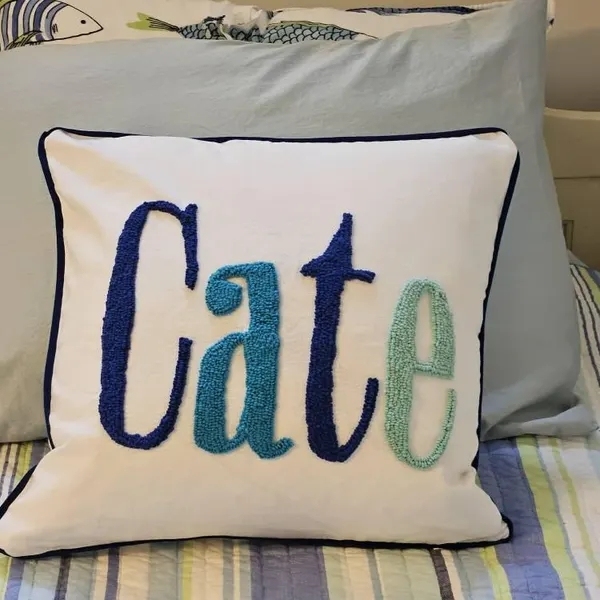 ホームデコレーション用パンチニードル刺繍入りカスタム枕カバー,パーソナライズギフト,卒業祝い,寮の部屋の装飾,子供部屋の装飾 -