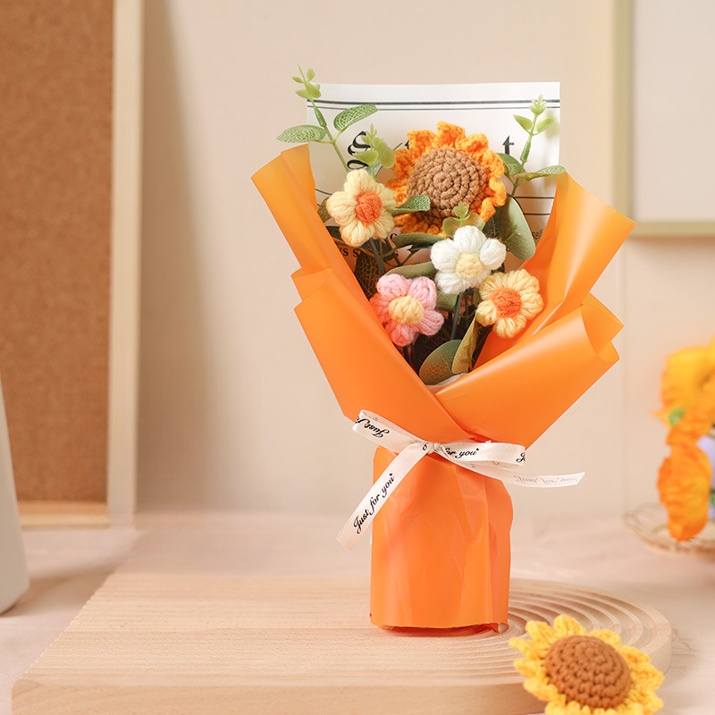 かぎ針編みの花,かぎ針編みのひまわり,手作りのバラの花,編み物の花束