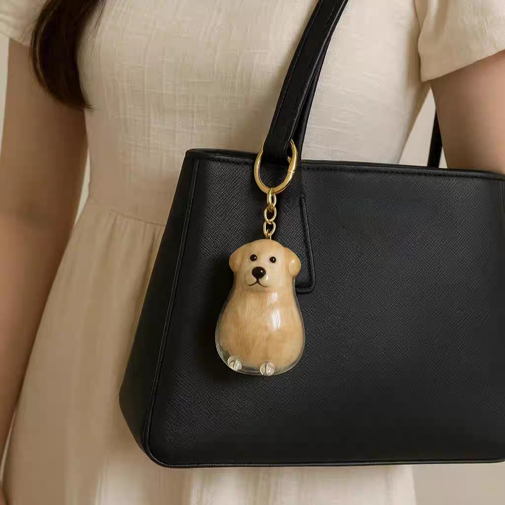 犬の毛のコレクターキーホルダーバッグチャームメモリアル収納ボックスセンチメンタルペットの毛の保管に最適犬好きへのギフト - 