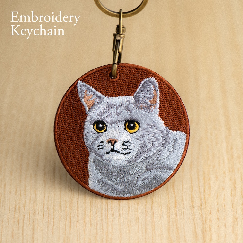 刺繍入り猫キーホルダー.リアルな猫種デザイン.猫好きの方にぴったりのかわいい動物キーホルダー. - 