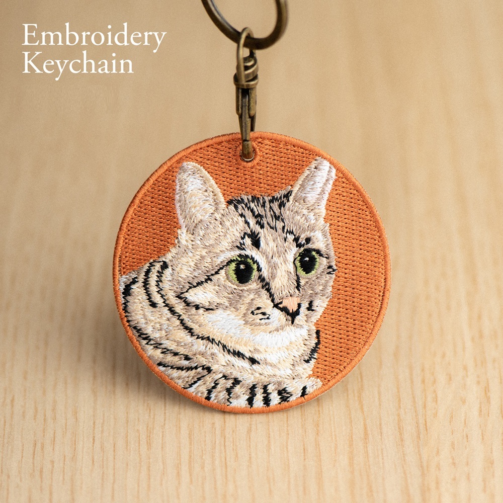 刺繍入り猫キーホルダー.リアルな猫種デザイン.猫好きの方にぴったりのかわいい動物キーホルダー. - 