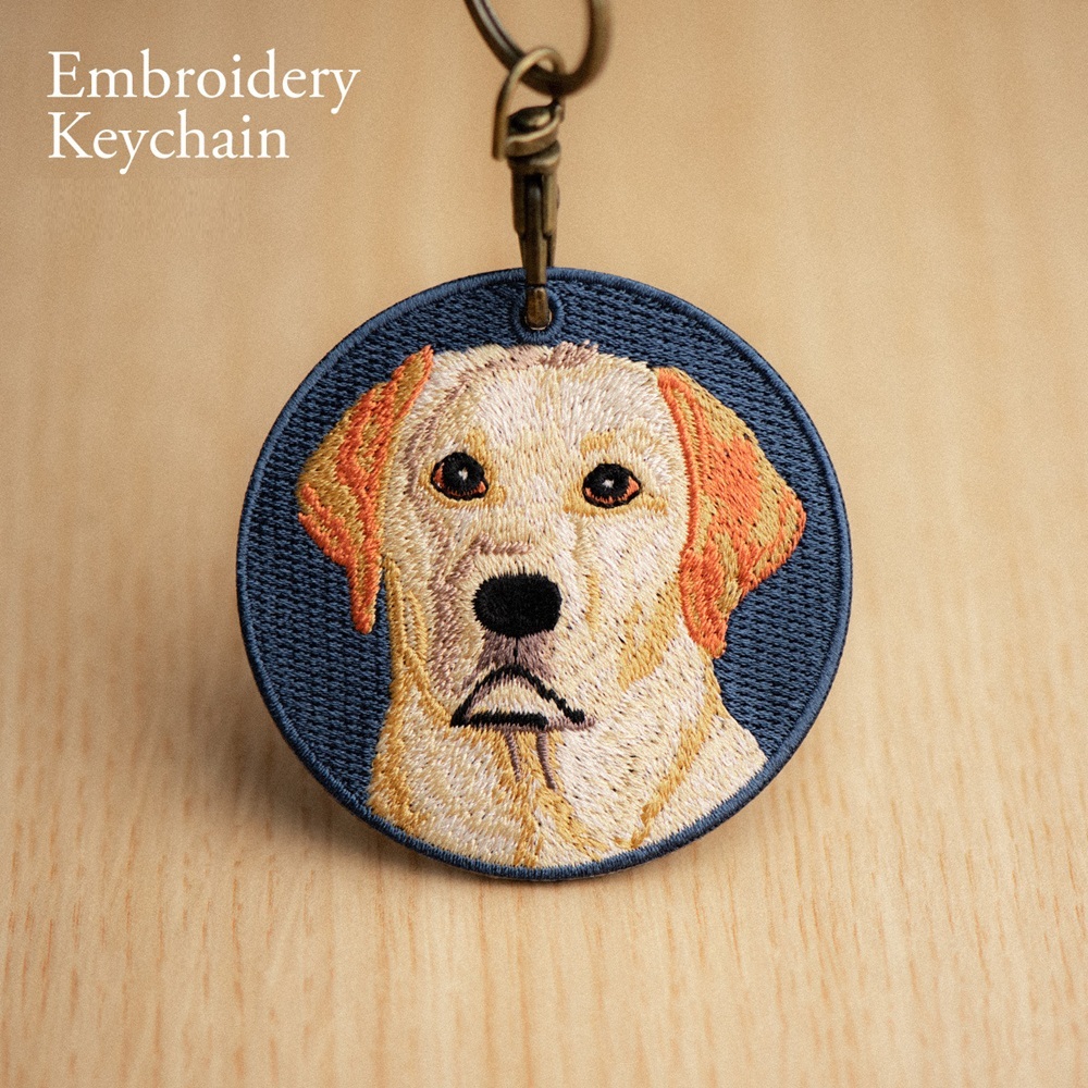 刺繍入り犬キーホルダー.リアルな犬種デザイン.犬好きの方にぴったりのかわいい動物キーホルダー. - 