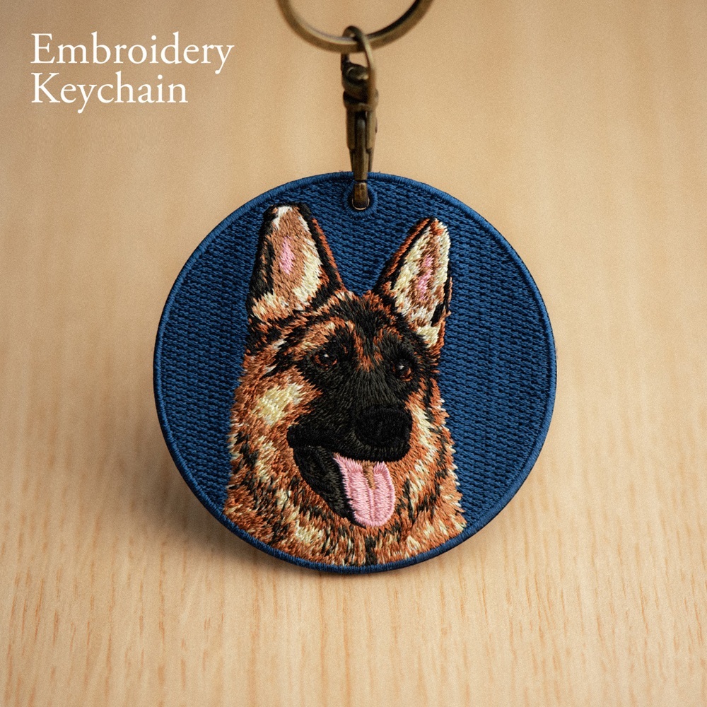刺繍入り犬キーホルダー.リアルな犬種デザイン.犬好きの方にぴったりのかわいい動物キーホルダー. - 