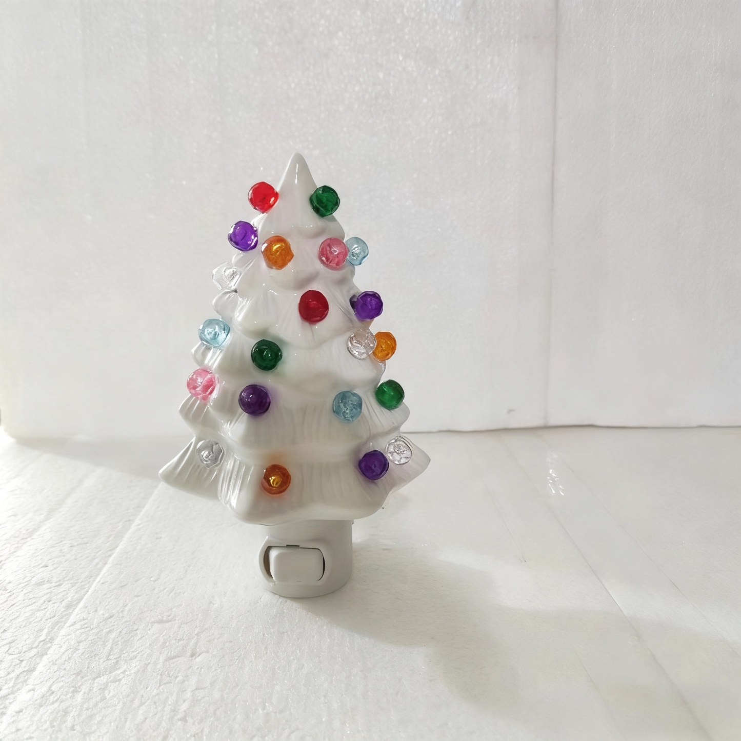 クリスマスツリー Led ナイトライト お祝い ​​ホリデー デコレーション (日本では米国プラグアダプターが必要です)