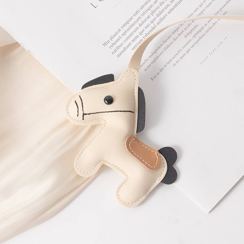 2026年幸運の馬革キーホルダー かわいいポニーバッグチャーム 富がやってくる かわいいアクセサリー