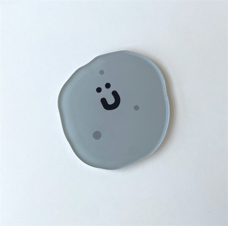 かわいい漫画柄アクリル製耐熱コースター,火傷防止カップマット,コーヒー・紅茶用,デスクデコレーション