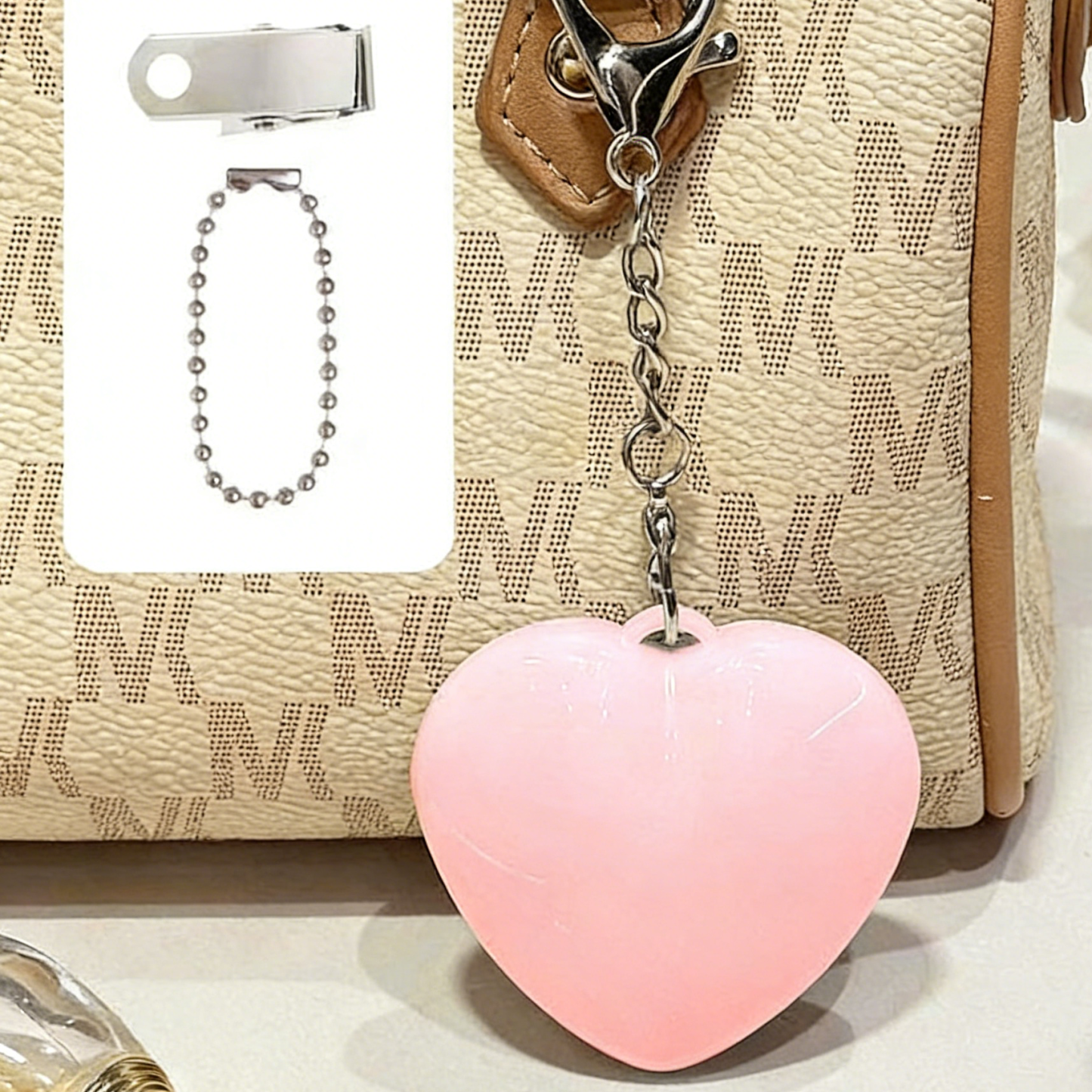 Cute Cat Paw Light Keychain Rechargeable Mini Bag Charm with Double Chain White Cat Paw Design - MyMoonLampAu