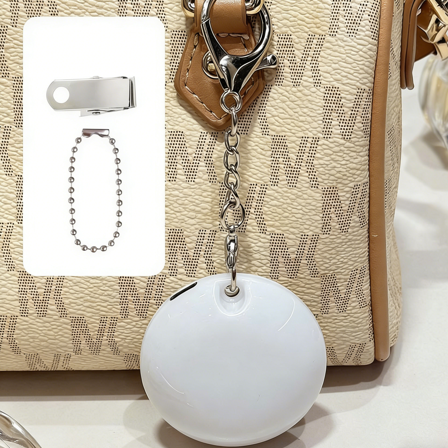 Cute Cat Paw Light Keychain Rechargeable Mini Bag Charm with Double Chain White Cat Paw Design - MyMoonLampAu