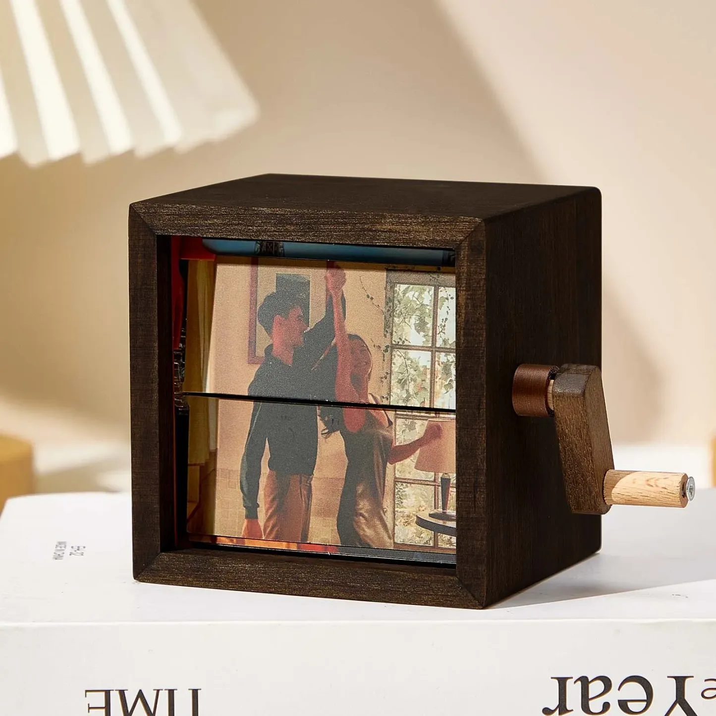 Custom Music Flipbook Frame Animation Machine Mechanical Hand-cranked Photo Album Personalized Gift for Her - MyMoonLampAu