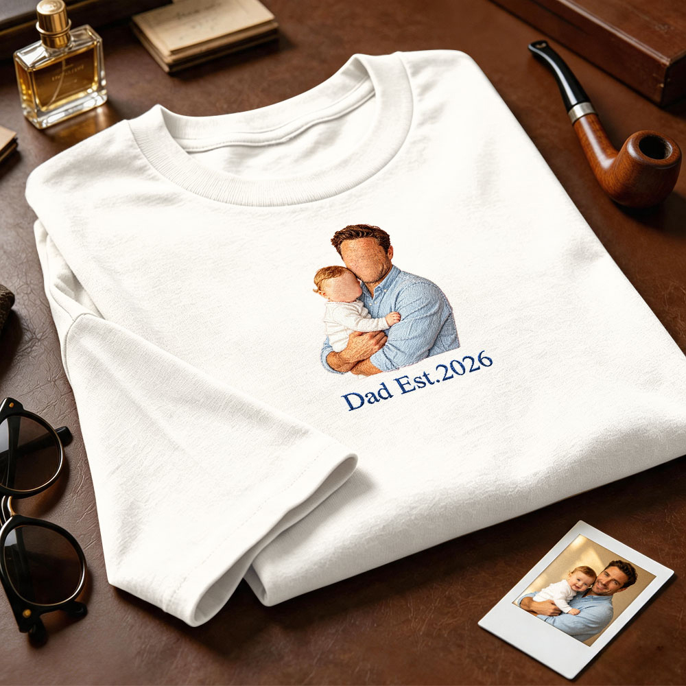 Custom Full Color Embroidered Sweatshirt Portrait Couple/Dad/Mom Family Gift Personalized Fathers Day Gift Idea - MyMoonLampAu