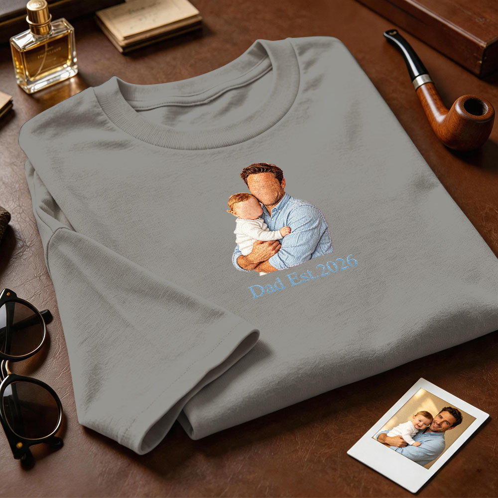 Custom Full Color Embroidered Sweatshirt Portrait Couple/Dad/Mom Family Gift Personalized Fathers Day Gift Idea - MyMoonLampAu