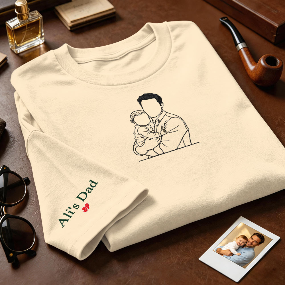 Custom Full Color Embroidered Sweatshirt Portrait Couple/Dad/Mom Family Gift Personalized Fathers Day Gift Idea - MyMoonLampAu