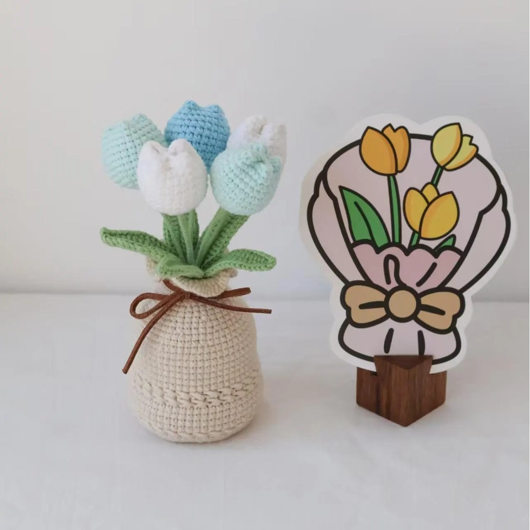 Handcrafted Tulip Crochet Pot Birthday Anniversary Gift for Friends and Family - MyMoonLampAu