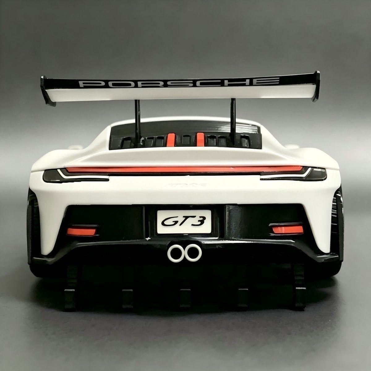 Racing Style Rear Wing Key Holder – Premium Sports Car Themed Gift for Men, Holiday Decor & Entryway Key Organizer - MyMoonLampAu