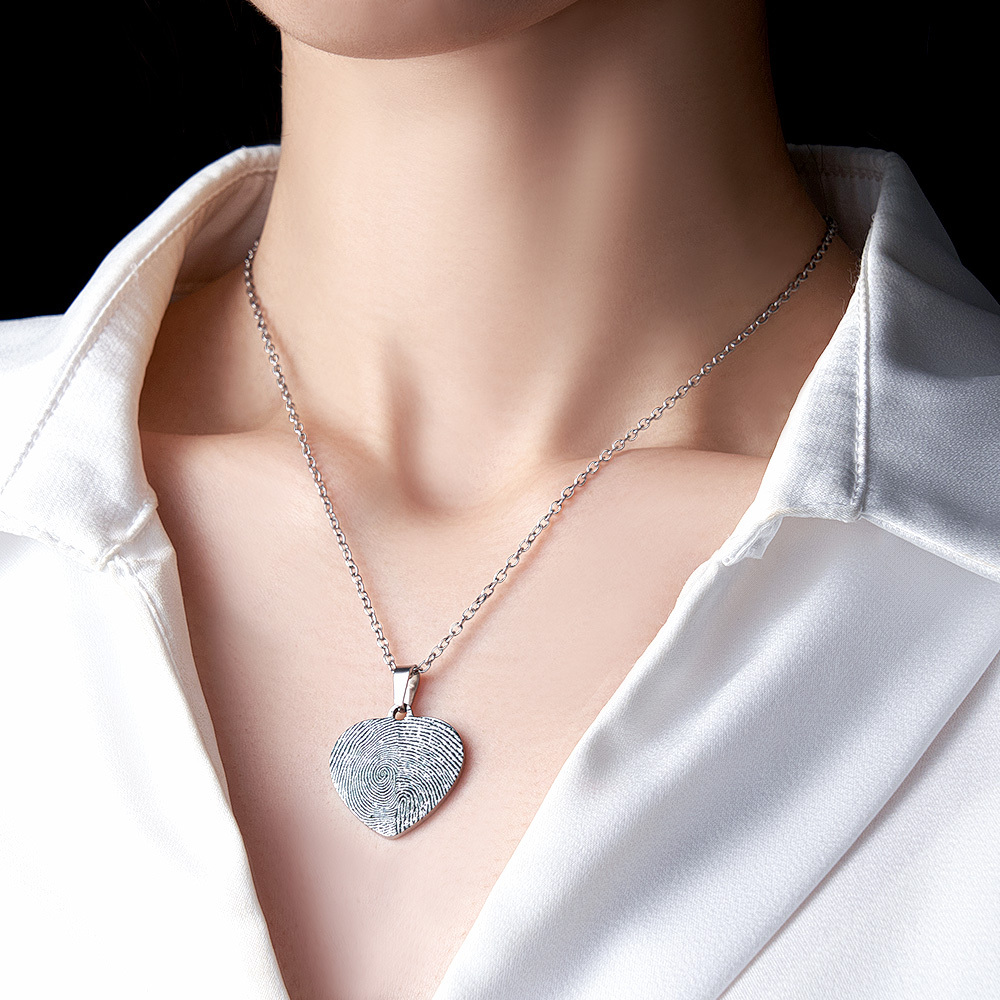 Custom Fingerprint Photo Necklace with Engraving Round Shape Custom Fingerprint Heart Jewelry 14K Gold Plated - MyMoonLampAu