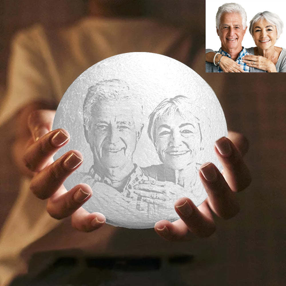 Customised 3D Photo Moon Lamp Valentine's Day Gift Engraved Luna Lamp Perfect Gift For Friends