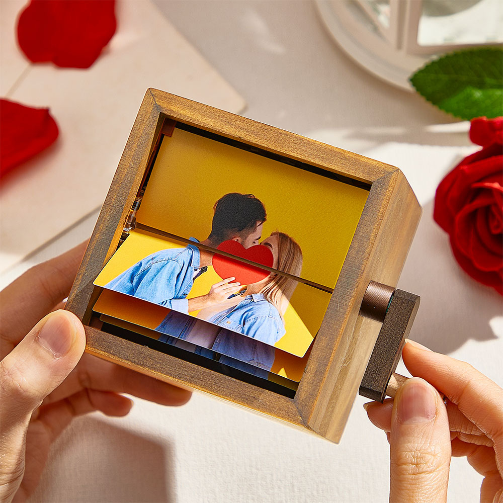 Custom Pet Photo Hand-Crank Flipbook Box Animation Machine Mechanical Hand-cranked Photo Album with Light Black Walnut Cube Frame - MyMoonLampAu