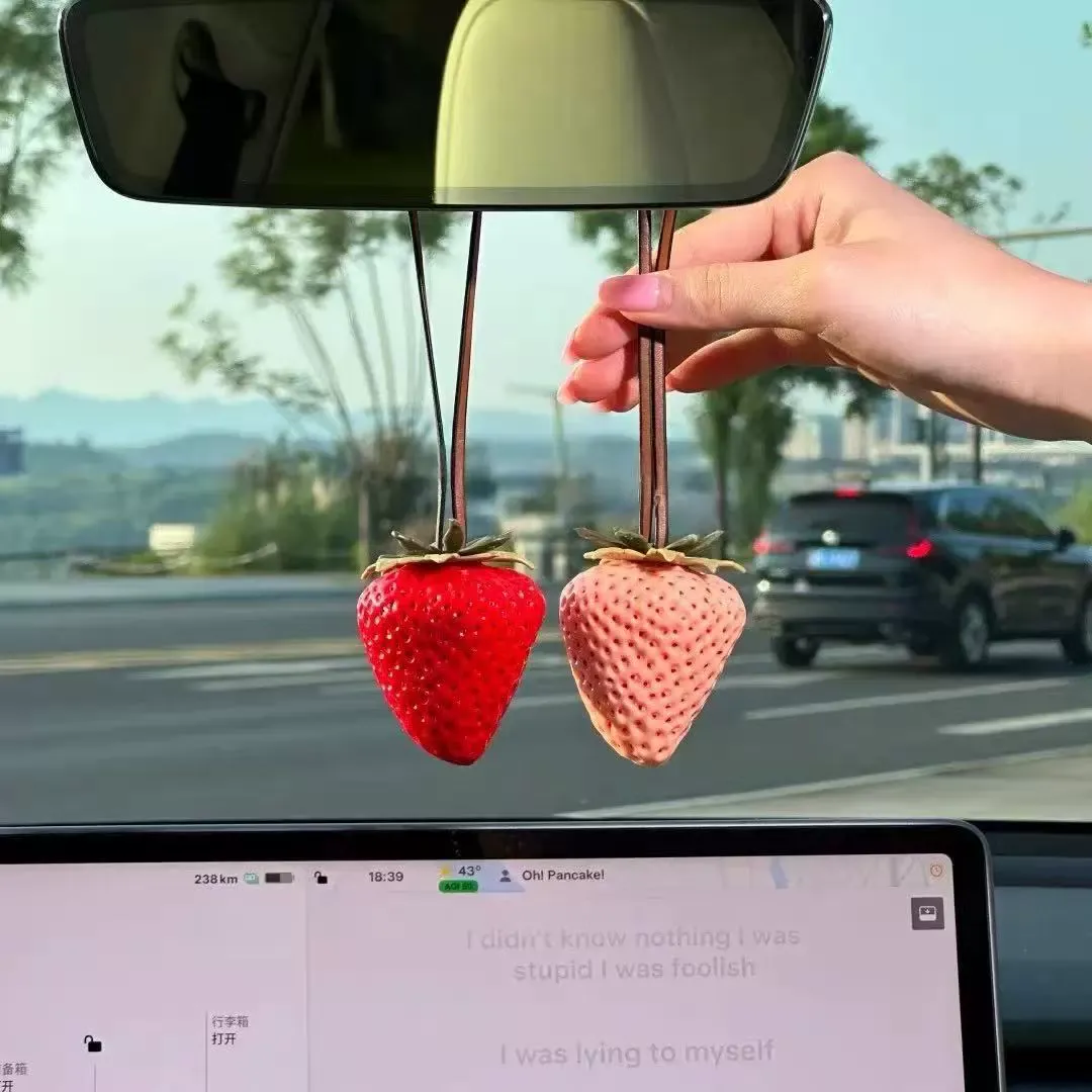 3D Strawberry Keychain Bag charm Personalized Strawberry Accessory Keychain - MyMoonLampAu