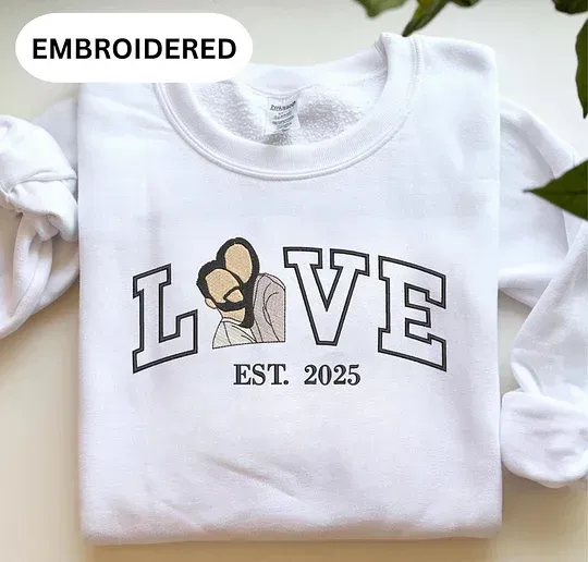Personalized Embroidered Photo Couple LOVE Est Year Sweatshirt/Hoodie - auphotoblanket