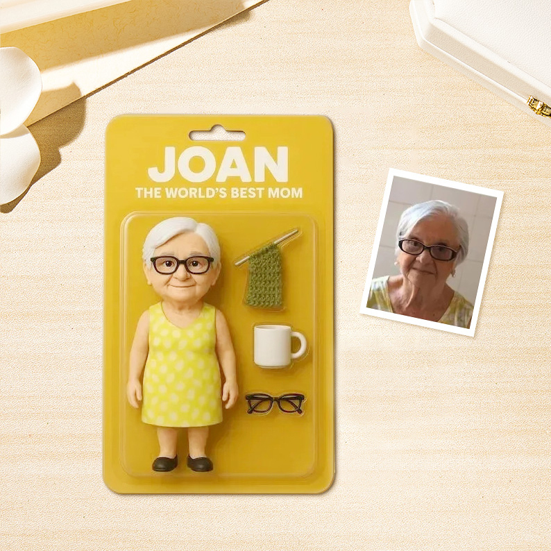 Custom Action Figure Pack Packaging Toy Box Style Art Gift Personalized Acrylic Keychain Gift for Family