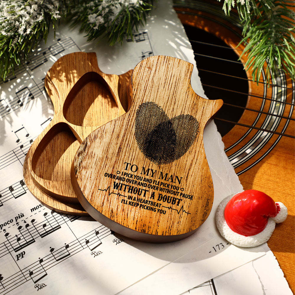 Guitar Wood Picks Box,Guitar Shaped Guitar Pick Box Plectrum Container with 3 Pcs Guitar Pick for Guitar Standard Picks