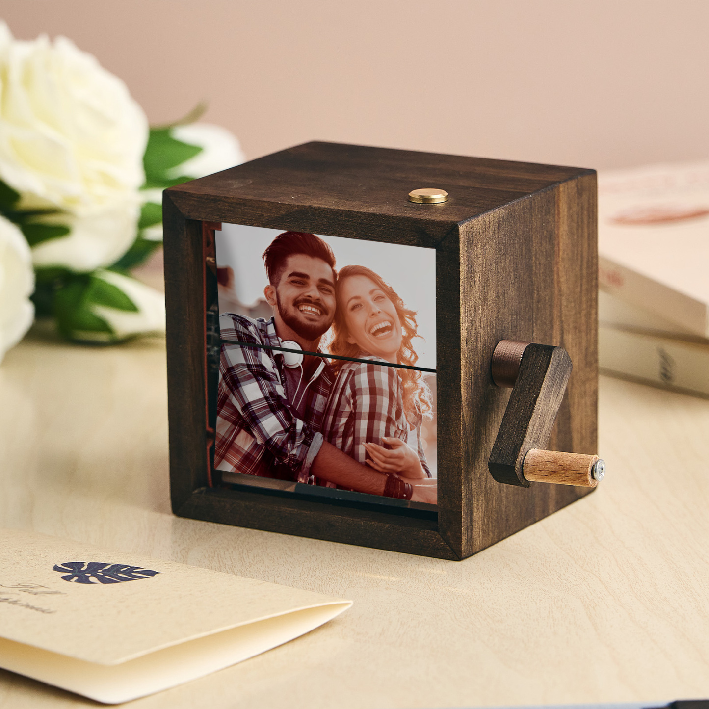 Custom Artisanal Flipbook Photo Display Personalized Walnut Hand-Cranked Cube with Light Perfect Gift - auphotoblanket