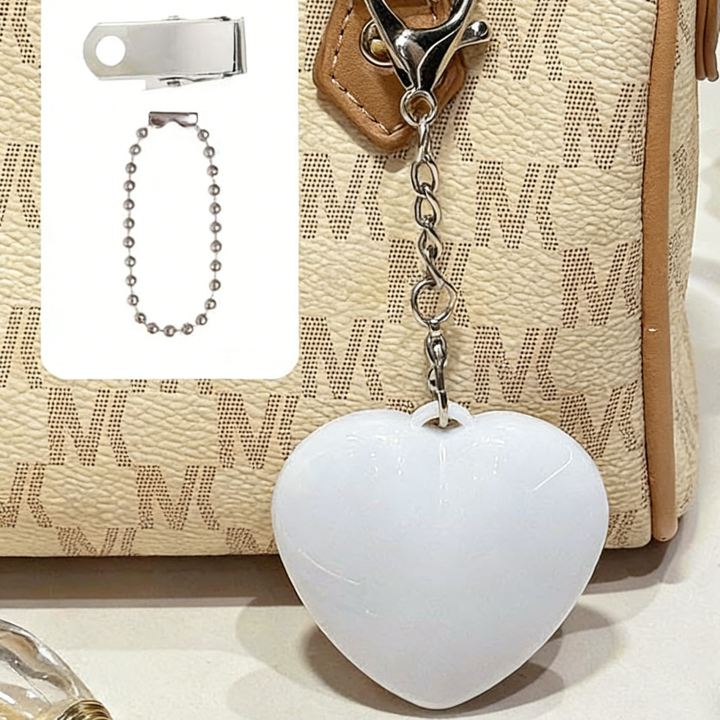 Cute Cat Paw Light Keychain Rechargeable Mini Bag Charm with Double Chain White Cat Paw Design - MyPhotoSocksAu