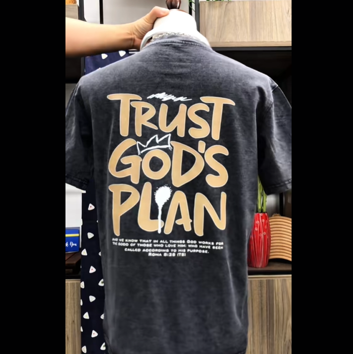 Faith-Inspired T-Shirt – "Trust the Journey" Crown Graphic Tee | Positive Message Shirt for Everyday Confidence - MyPhotoSocksAu