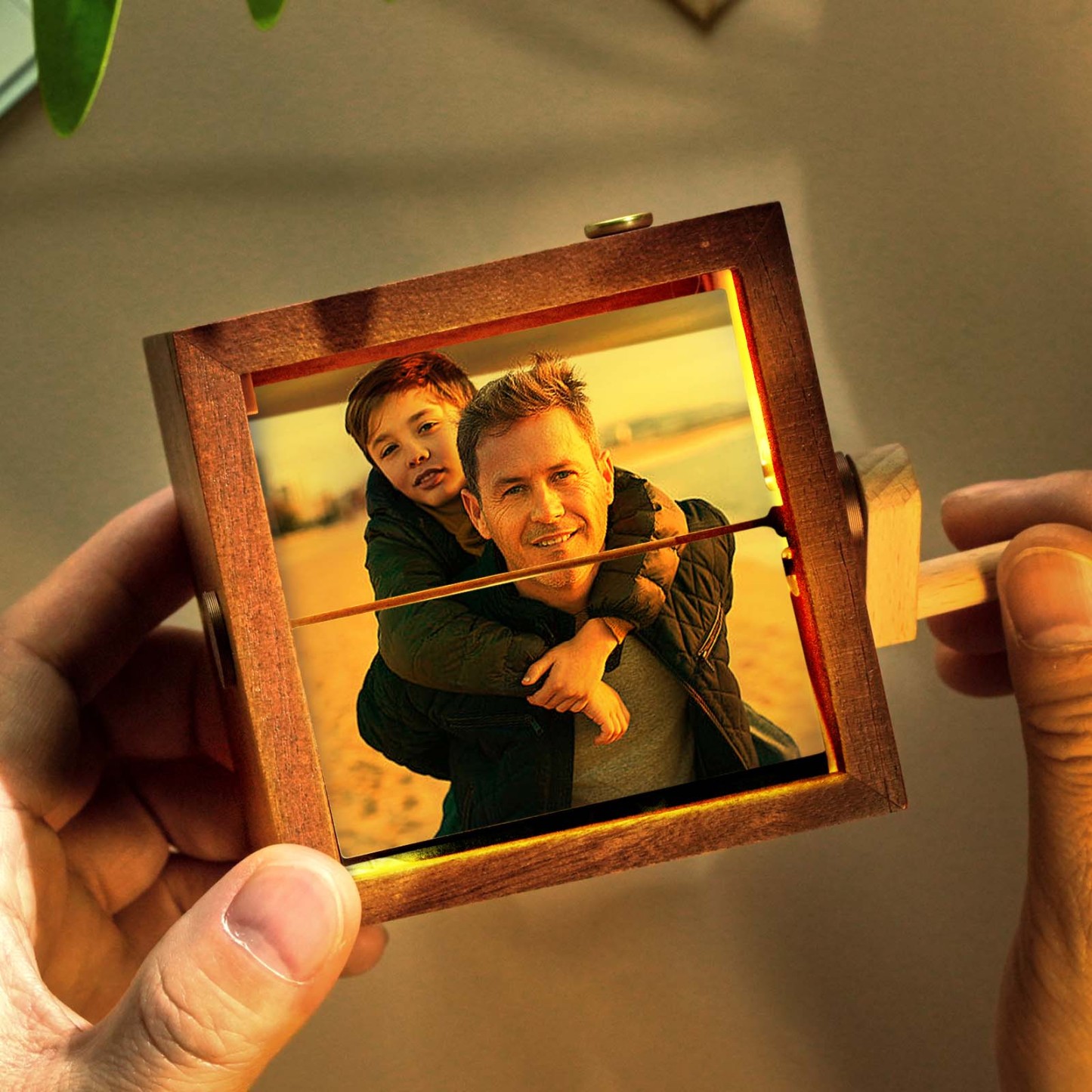 Father's Day Gifts Custom Hand-Crank Flipbook Box Mechanical Hand-cranked Photo Album with Light Black Walnut Baby Photo Cube Frame Creative Gifts