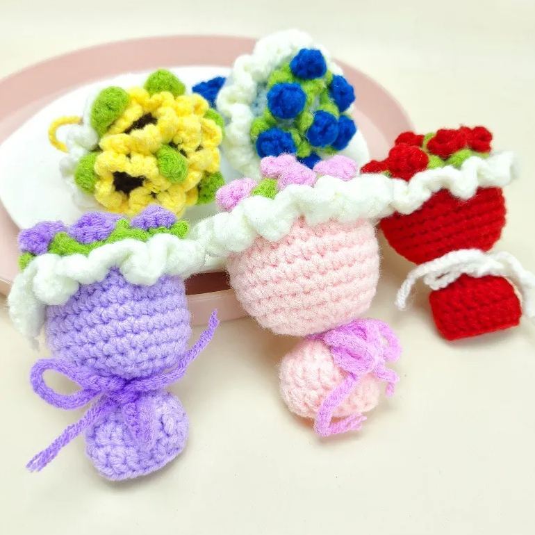 Lovely Gift Wool Knitted Bouquet Keychain Simulation Sunflower Bag Charm Pendant Graduation Gift - MyPhotoSocksAu