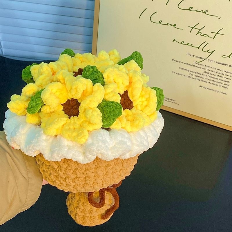 Handmade Diy Woven Ice Line Holding A Rose Bouquet Finished Homemade Crochet Material Mother'S Day Anniversary Gift - MyFaceUnderwearAU
