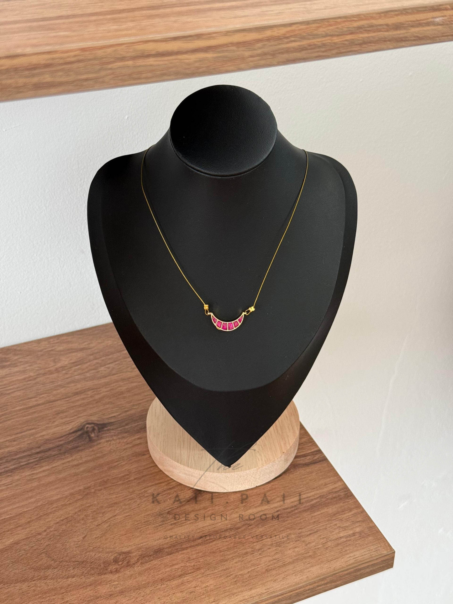 Invisible Choker