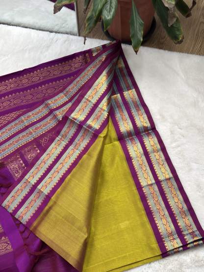 Plain Silk Cotton with Korvai Border