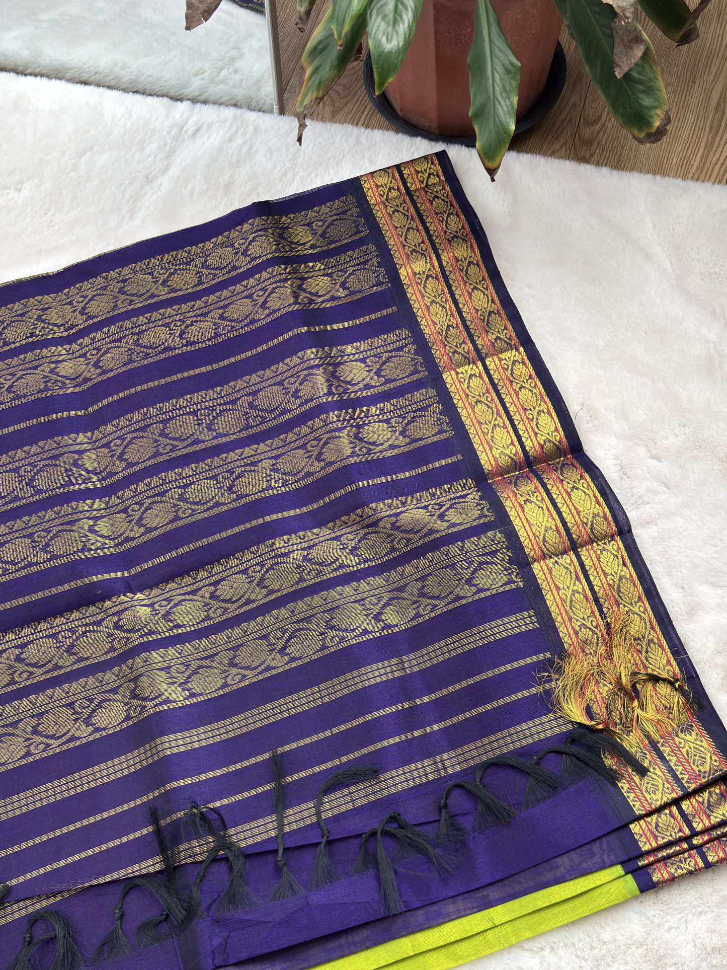 Plain Silk Cotton with Korvai Border